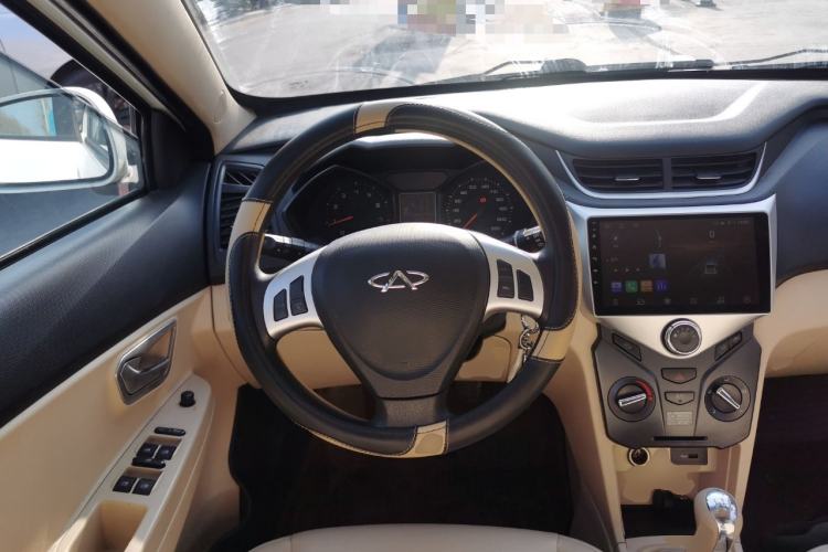 Used Chery Fengyun 2 2013 Hatchback 1.5L Manual Ruiyi Edition