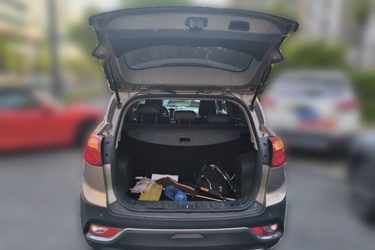 Used JAC Group Refine S3 2016 1.5L Manual Luxury Smart Version Trunk