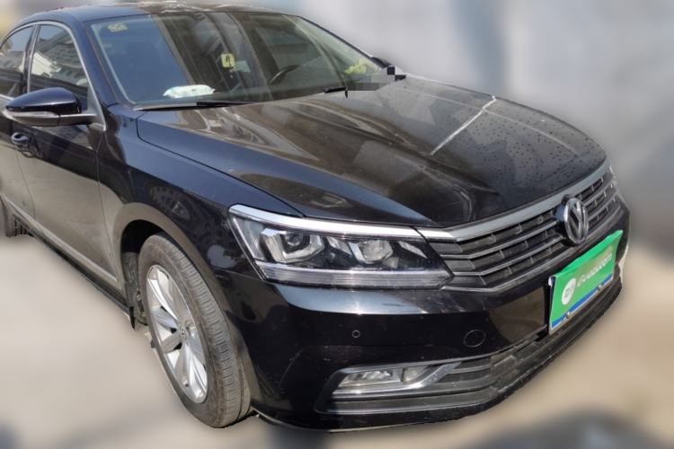 Used Volkswagen Passat 2017 280TSI DSG Luxury Edition
