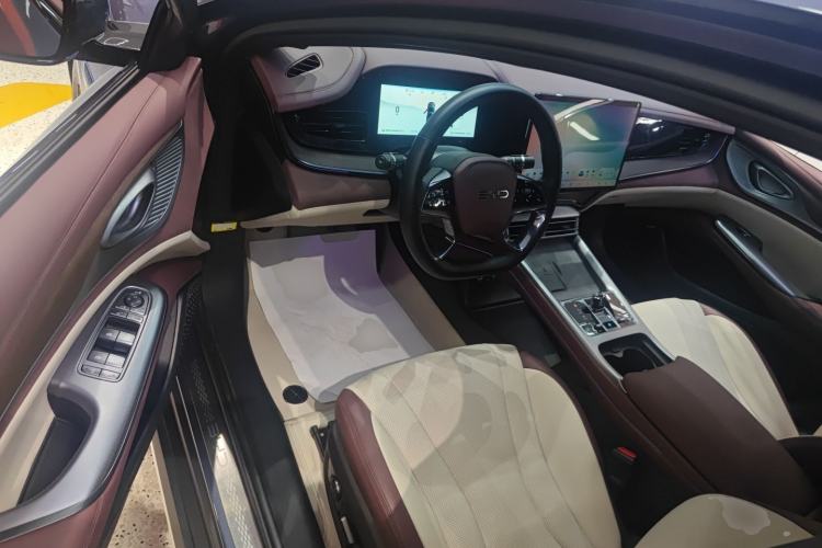 Used BYD Seal 2023 DM-i 1.5T 121km Prestige Model