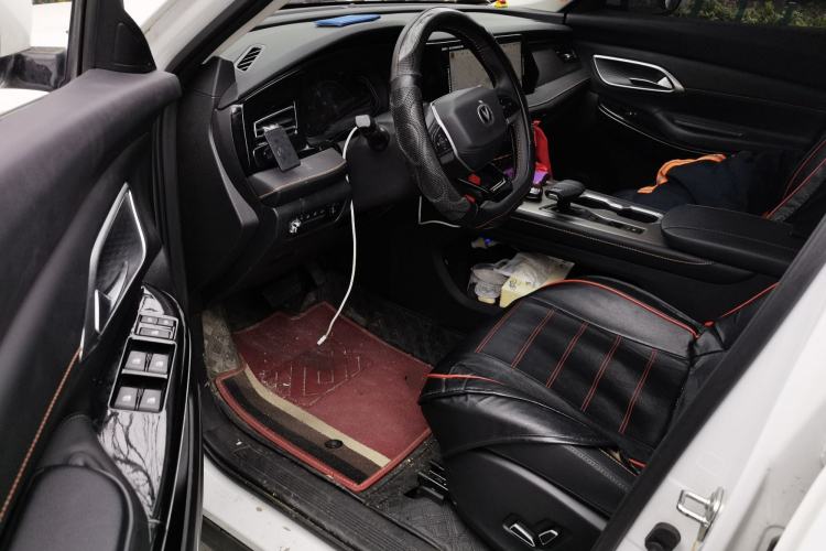 Used CHANGAN X7 PLUS 2024 1.5T Automatic Luxury Edition 5 Seats Driver Seat