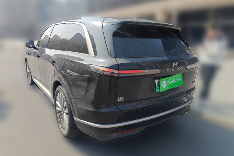 Used ONVO Luxeed L90 2025 Model—Max Six-Seater Version