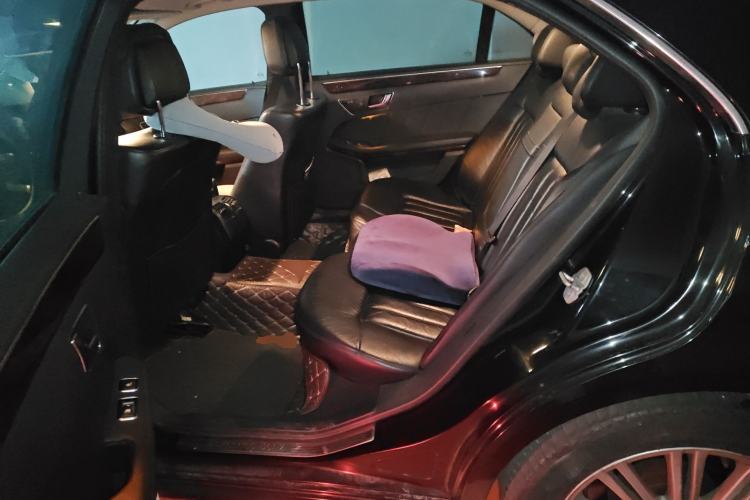 Used Mercedes-Benz E-Class 2011 E 300 L Elegant Model
