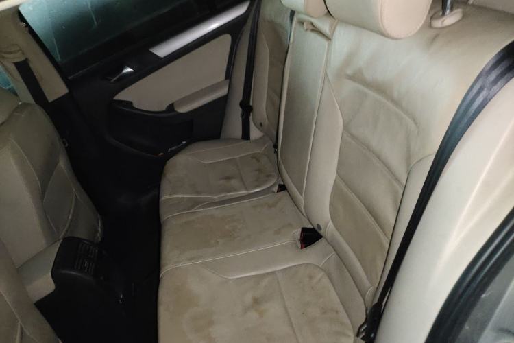 Used Volkswagen Sagitar 2014 1.6L Manual Comfort Model Left Rear Seat