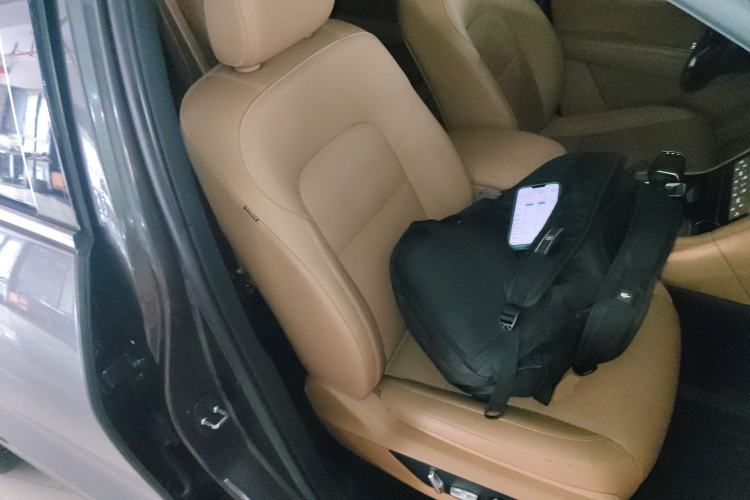 Used Li Auto ONE 2021 Extended-Range 6-Seater Version Right Front Seat