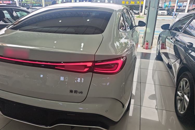 Used BYD Seal 06 New Energy 2024 DM-i 80KM Luxury Model Right Rear Taillight