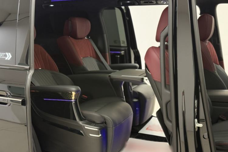 Used GAC Trumpchi M8 2025 Zongshi Series Super Hybrid Edition
