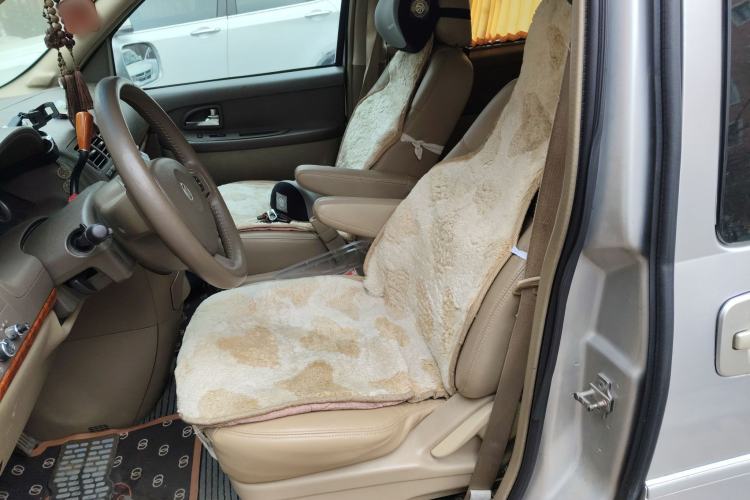 Used Buick GL8 2011 2.4L CT Comfort Edition
