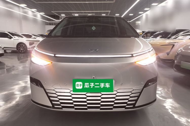 Used XPeng X9 2024 640 All-Wheel Drive High-Performance Max Front