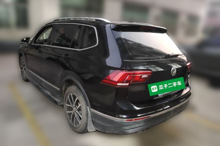 Used Volkswagen Tiguan L 2018 330TSI Automatic Two-Wheel Drive Luxury Edition Rear Left 45 Deg