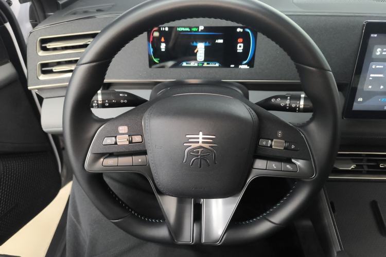 Used BYD Qin L 2024 DM-i 80KM Leading Model
