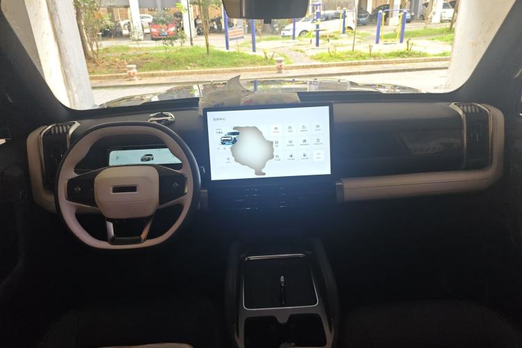 Used iCAR 03T 2024 520km Two-Wheel Drive Long-Range Version Center Console