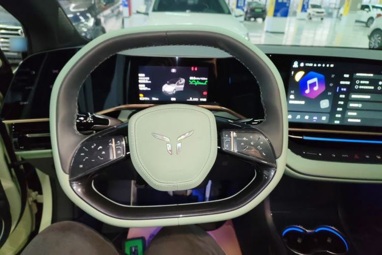 Used Hongqi EH7 2024 690 Pro
