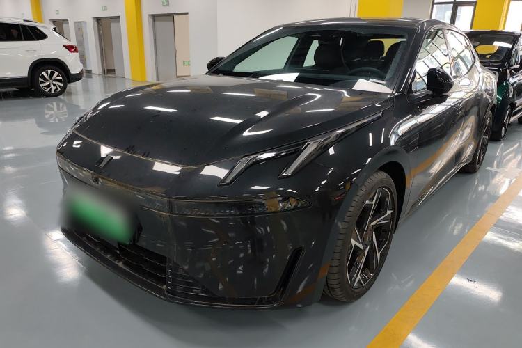 Used Lynk & Co 07 2024 EM-P 126 Long-Range Halo