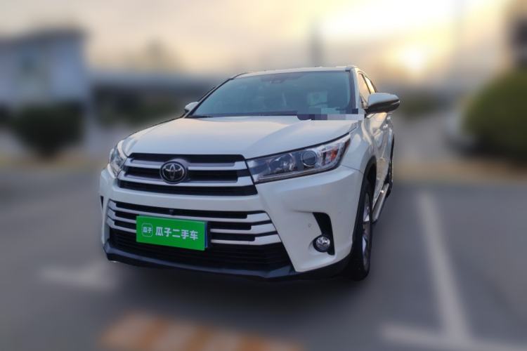Used Toyota Highlander 2018 2.0T Four-Wheel Drive Luxury Version 7 Seats China VI Standard
