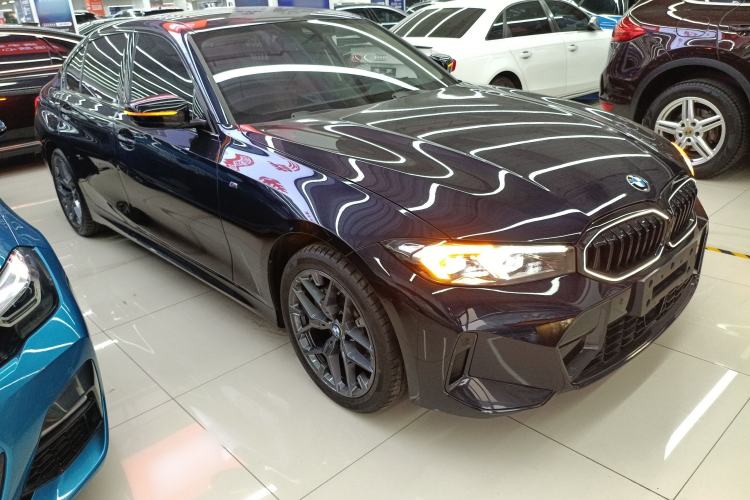 Used BMW 3 Series 2025 330Li M Sport Shadowline Package Front Right 45 Deg