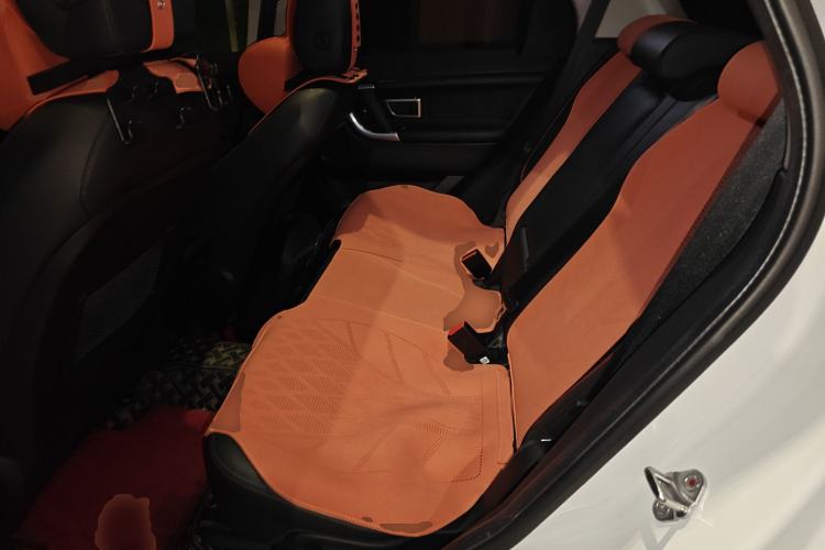 Used Land Rover Discovery Sport 2019 240 PS SE Dynamic Version China VI Standard
