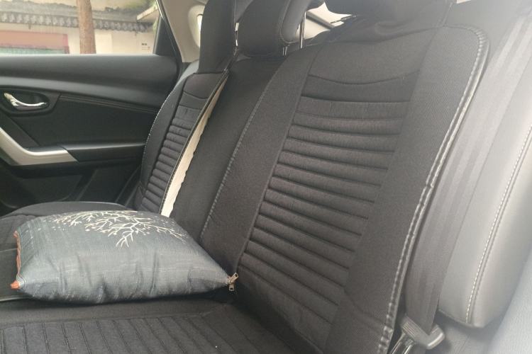 Used Venucia T90 2020 2.0L CVT Smart Connect & Smooth Drive Edition
