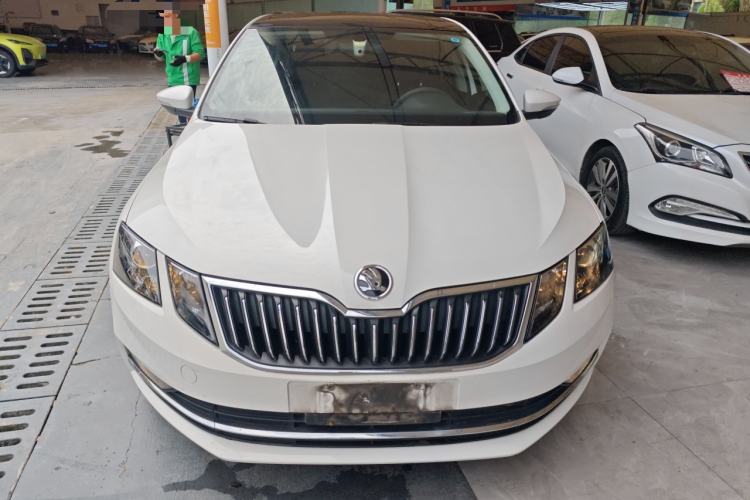 Used Skoda Octavia 2019 1.5L Automatic Luxury Edition Front
