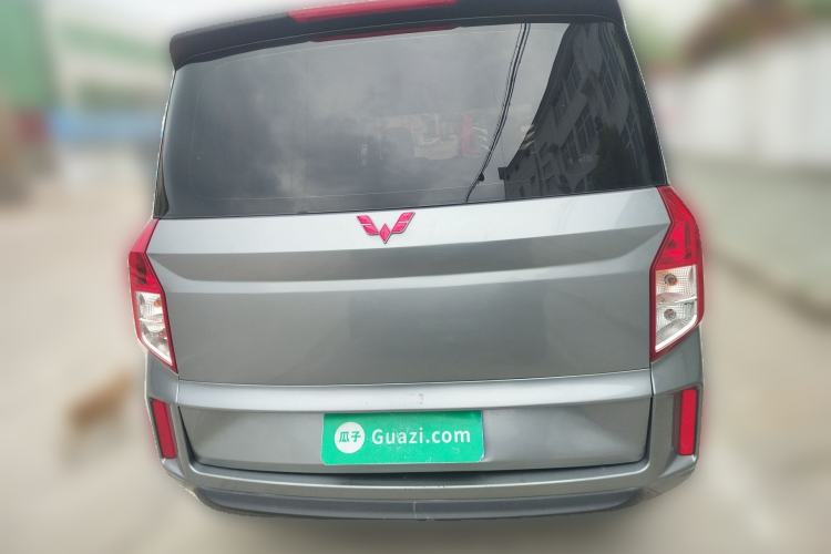 Used Wuling Zhengcheng 2022 2.0L Manual Entrepreneurial Version Rear