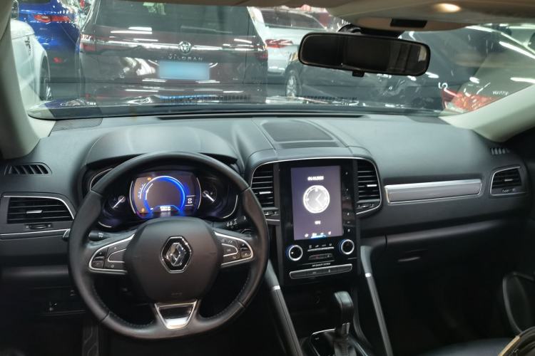 Used Renault Koleos 2018 2.5L Two-Wheel Drive Prestige Edition Center Console