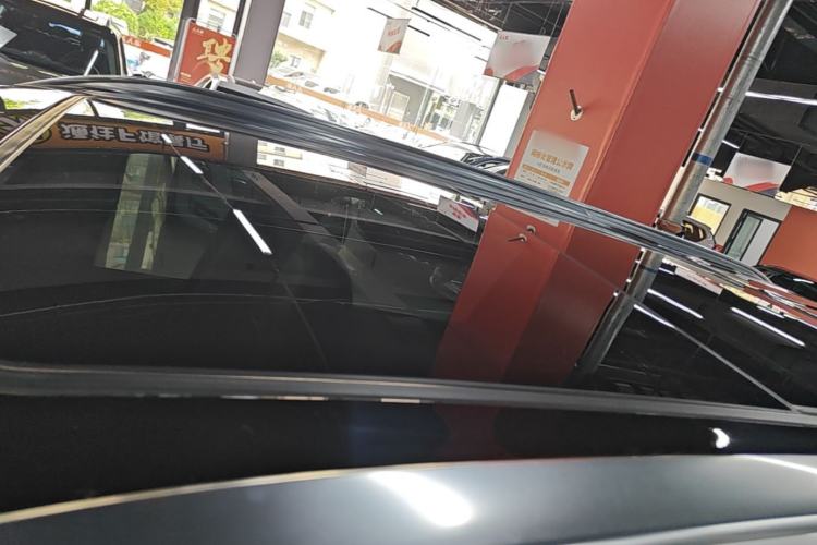 Used GAC Trumpchi GS8 2022 Linghang Series 2.0 TGDI Two-Wheel-Drive Luxury Smart Connectivity Version (7 Seats) Roof