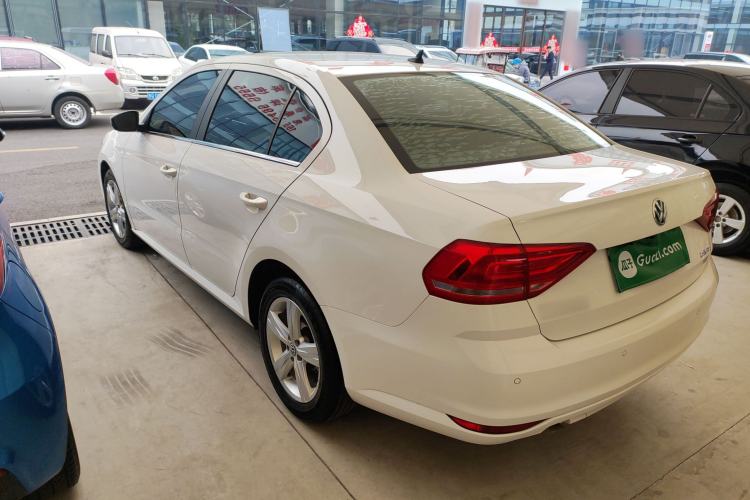 Used Volkswagen Lavida 2017 1.6L Automatic Fashion Edition
