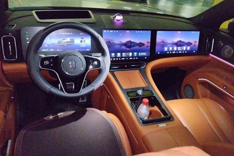 Used Hima AITO M9 2024 Range-Extended Ultra Version 42 kWh 6-Seater Model
