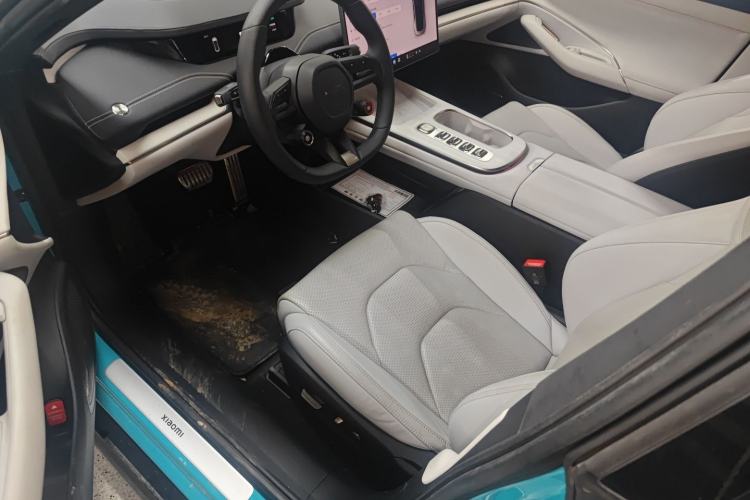 Used Xiaomi Auto SU7 2024 Four-Wheel Drive Ultra-Long Range Advanced Intelligent Driving Max Edition