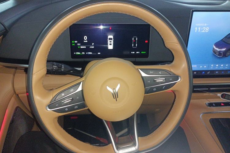 Used VOYAH Dream 2025 PHEV Four-Wheel-Drive Flagship Kunpeng Edition
