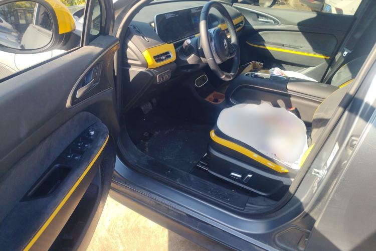 Used ORA Good Cat GT 2023 Mulan Edition 401km Luxury Version
