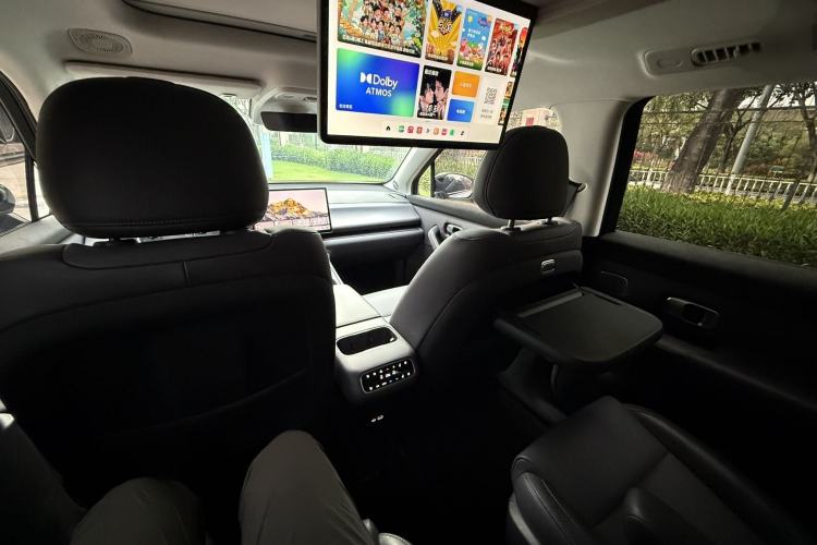 Used Leapmotor C16 2024 All-Electric 580 Luxury Edition Interior 6