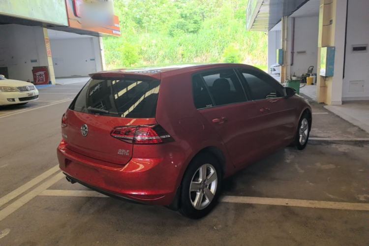 Used Volkswagen Golf 2017 230TSI Automatic Comfort Edition – Celebrating Milestone of One Million Units
