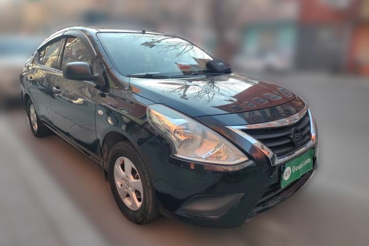Used Nissan Sunny 2015 1.5XE Manual Comfort Edition
