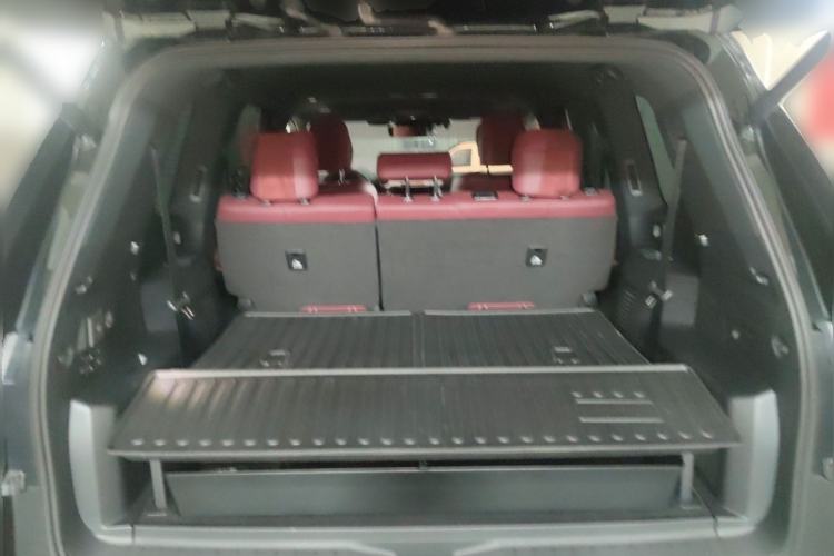 Used Lexus LX 2025 700h Lingjie Edition
