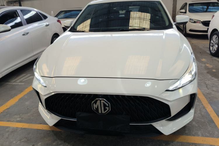 Used MG 5 2021 180 DVVT CVT Youth Luxury Edition
