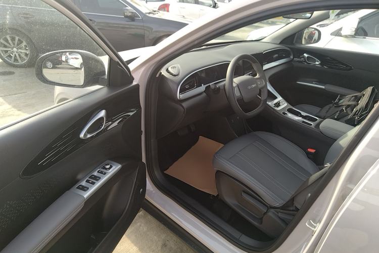 Used Geely Galaxy Geome 2026 Model 310km Youth Edition
