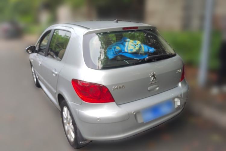 Used Peugeot 307 2013 Hatchback 1.6L Manual Comfort Edition Rear Left 45 Deg