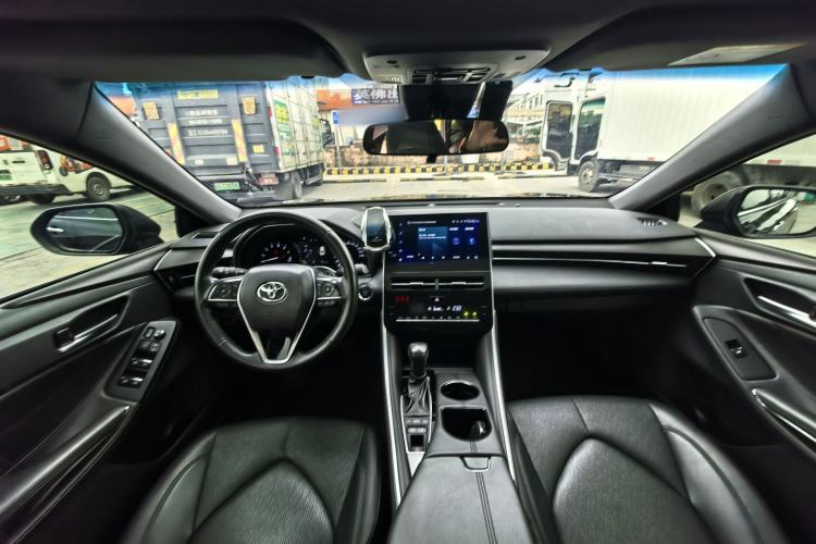 Used Toyota Avalon 2023 2.5L Luxury Edition Interior 5