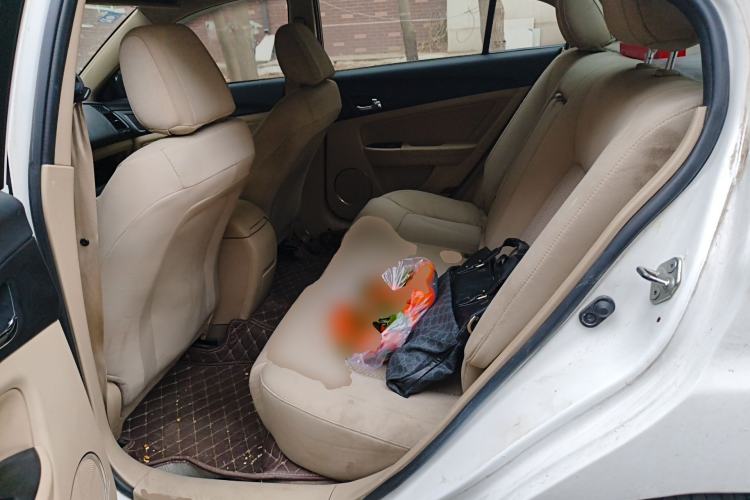 Used Bestune B50 2013 1.6L manual Comfort trim level Left Rear Seat