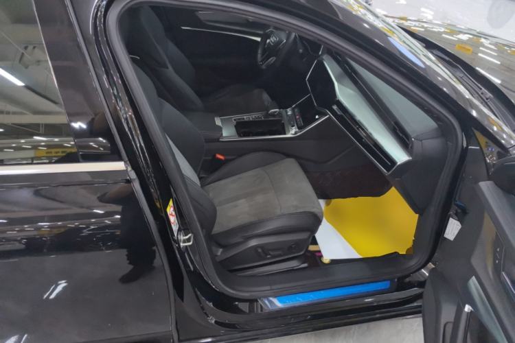 Used Audi A6L 2020 40 TFSI Luxury Dynamic Edition Right Front Seat