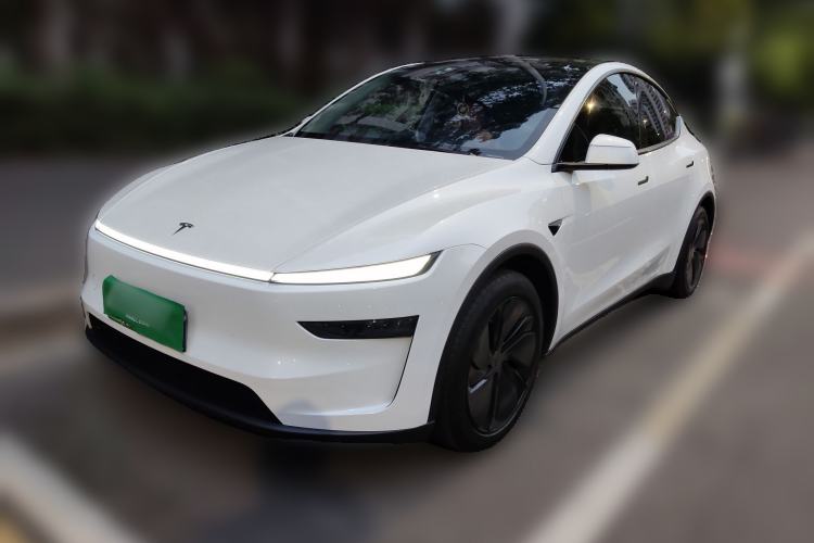 Used Tesla Model Y 2025 Rear-Wheel-Drive Version