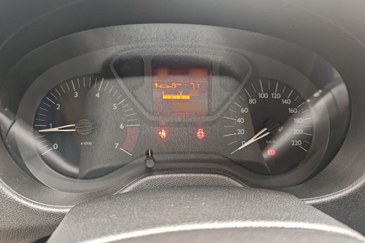 Used Citroen Elysee 2016 1.6L Automatic Fashion Model