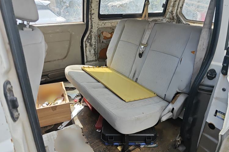 Used Jinbei New Hiace X30L 2016 1.3L Wealth Edition DLCG12 Left Rear Seat