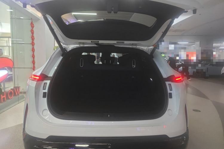 Used Avatr 07 2024 Pro+ All-Electric Version Trunk