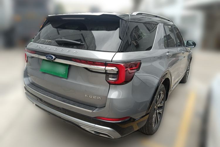 Used Ford Explorer 2024 2.3T EcoBoost Four-Wheel Drive Titanium Edition 7 Seats