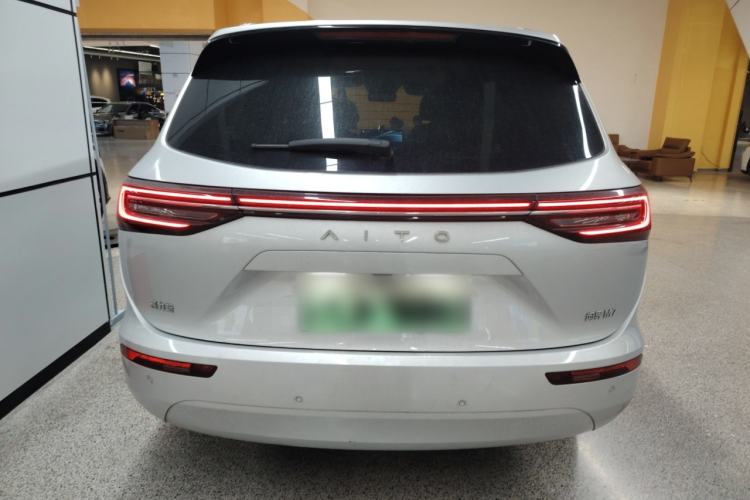 Used Hima AITO M7 2024 1.5T Rear-Drive Plus Version 6 Seats
