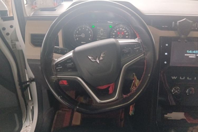 Used Wuling Hongguang PLUS 2019 1.5T Manual Luxury 7-Seater
