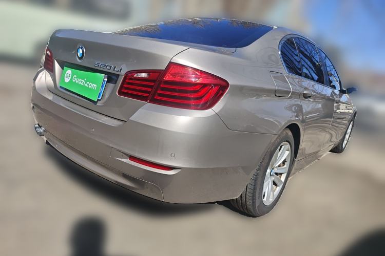 Used BMW 5 Series 2014 520Li Elegant Model
