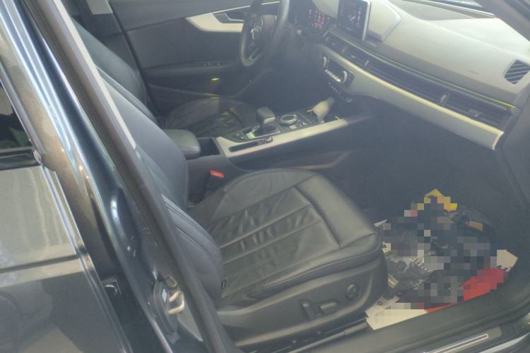 Used Audi A4L 2019 40 TFSI Fashion Edition China VI Emission Standard
